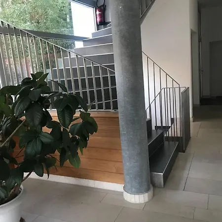Spacious And Bright 2 Bedroom With Terrace 洛桑