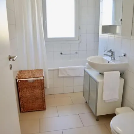 公寓 Spacious And Bright 2 Bedroom With Terrace *